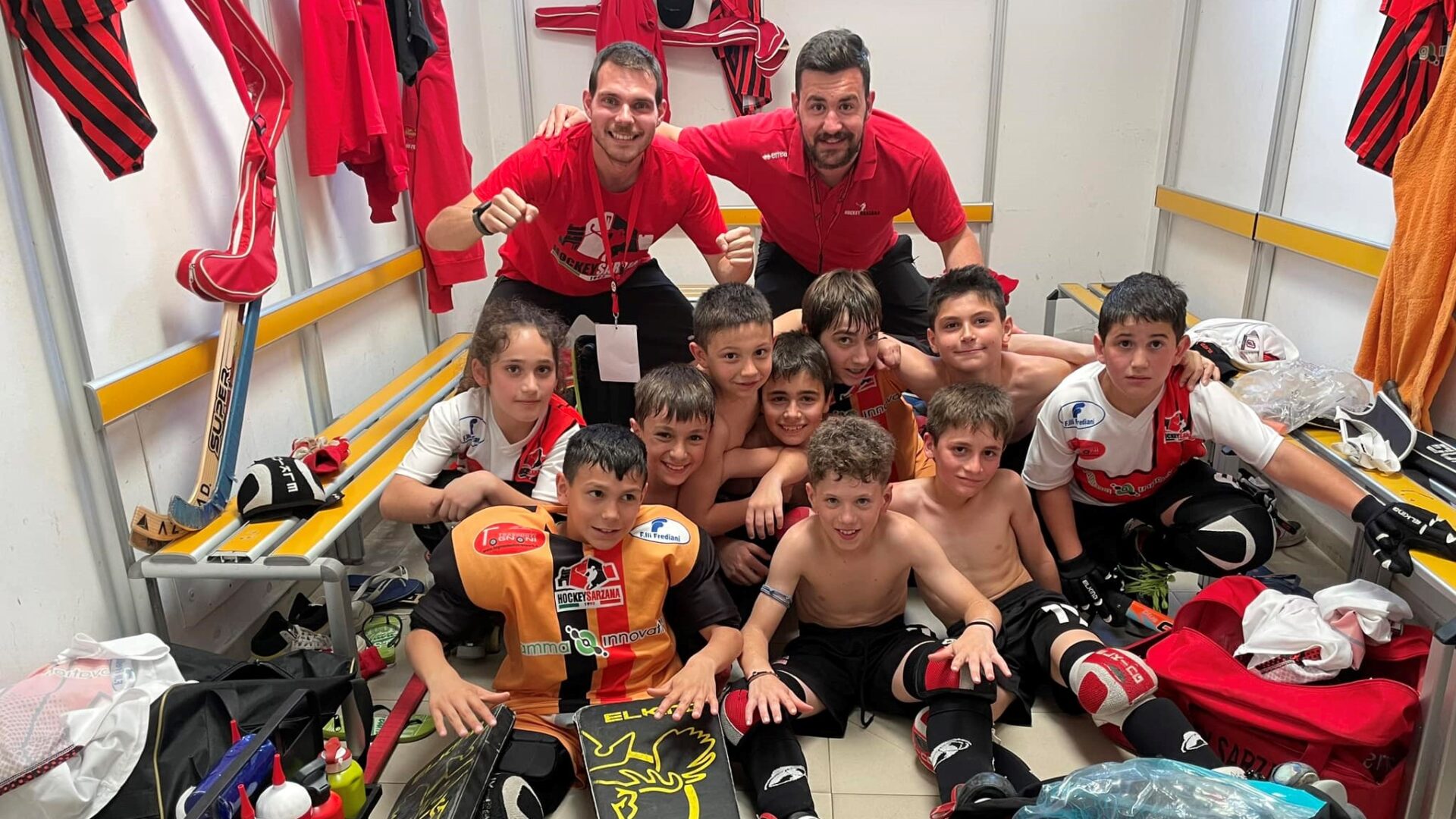 FINALI NAZIONALI GIOVANILI UNDER 13: SARZANA SI COMPLICA LA VITA MA DOPO UNA MARATONA DI PARTITE VOLA IN SEMIFINALE.