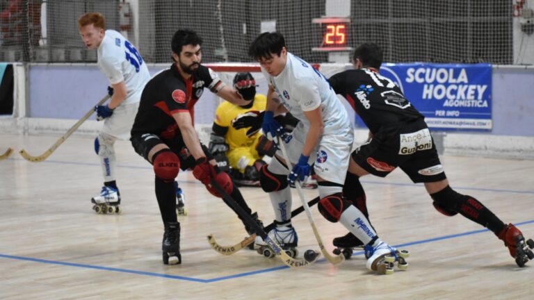 TERZA VITTORIA CONSECUTIVA PER IL SARZANA, CHE ESPUGNA IL PALA DAL LAGO E CONQUISTA LA MOMENTANEA OTTAVA POSIZIONE IN CLASSIFICA. 1-3 IL RISULTATO FINALE CONTRO IL NOVARA.