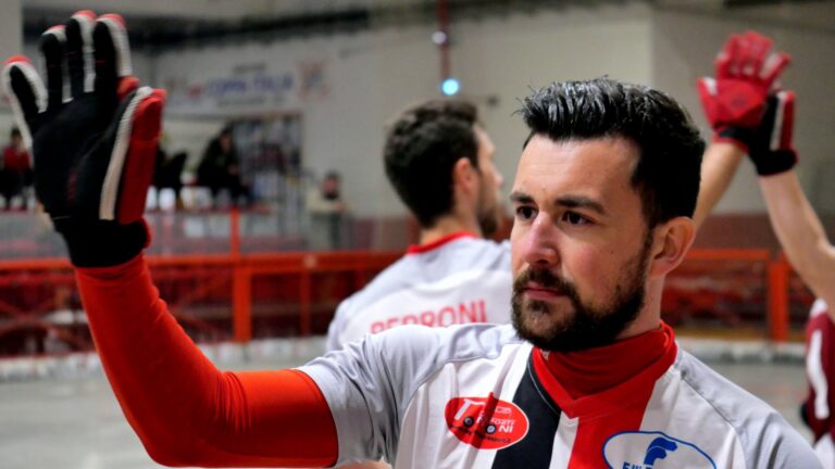 GOLEADA AL PALATORI: IL FARM-TEAM SARZANESE BATTE IL SALERNO CON IL RISULTATO DI 9-3